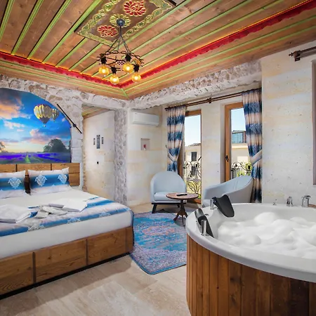 Отель Fiesta Stone House *