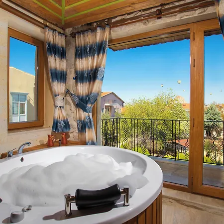 Fiesta Stone House Hotel *