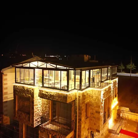 Fiesta Stone House *