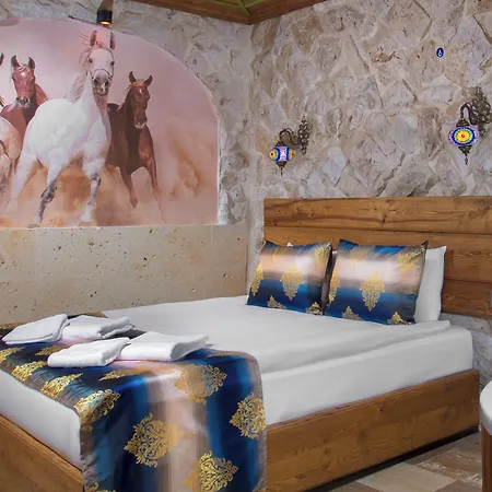 Отель Fiesta Stone House Невшехир