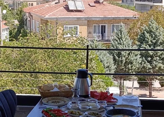 Hotel Fiesta Stone House *