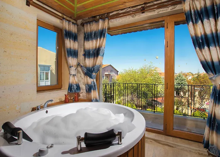 Fiesta Stone House Hotel *