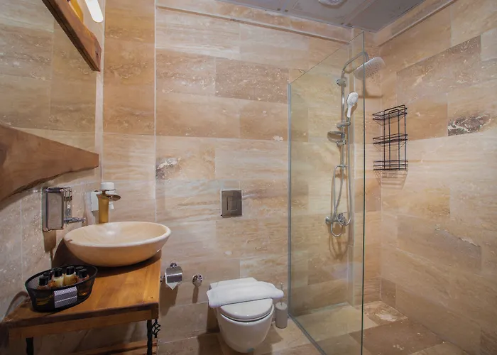 Hotel Fiesta Stone House